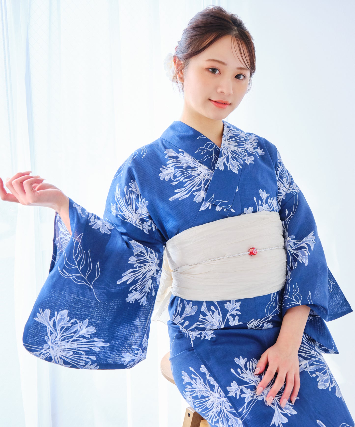 宵に舞う紫君子蘭