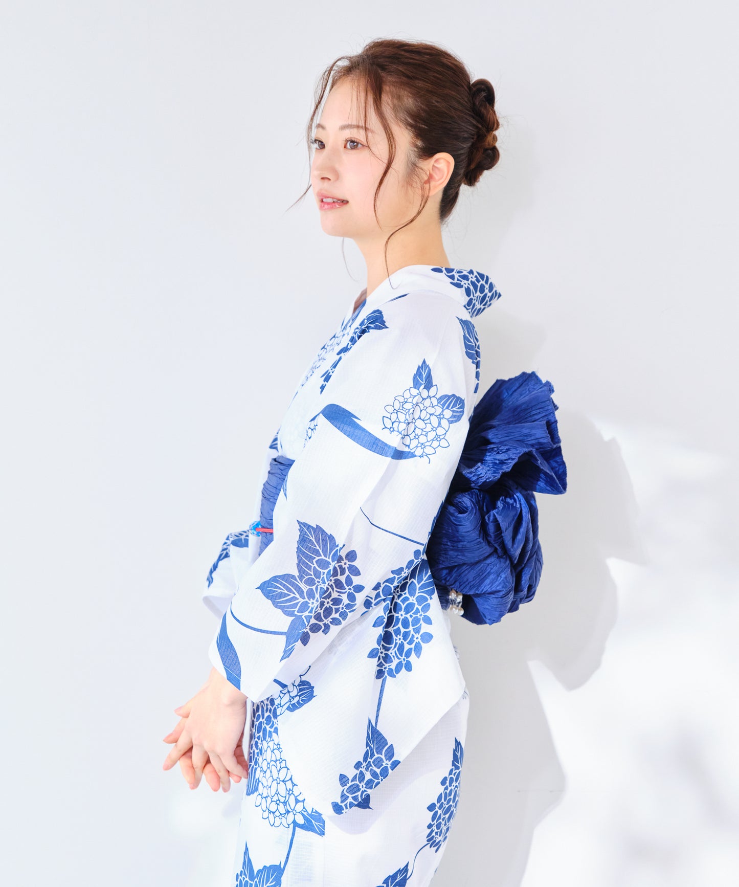 夏の端麗紫陽花