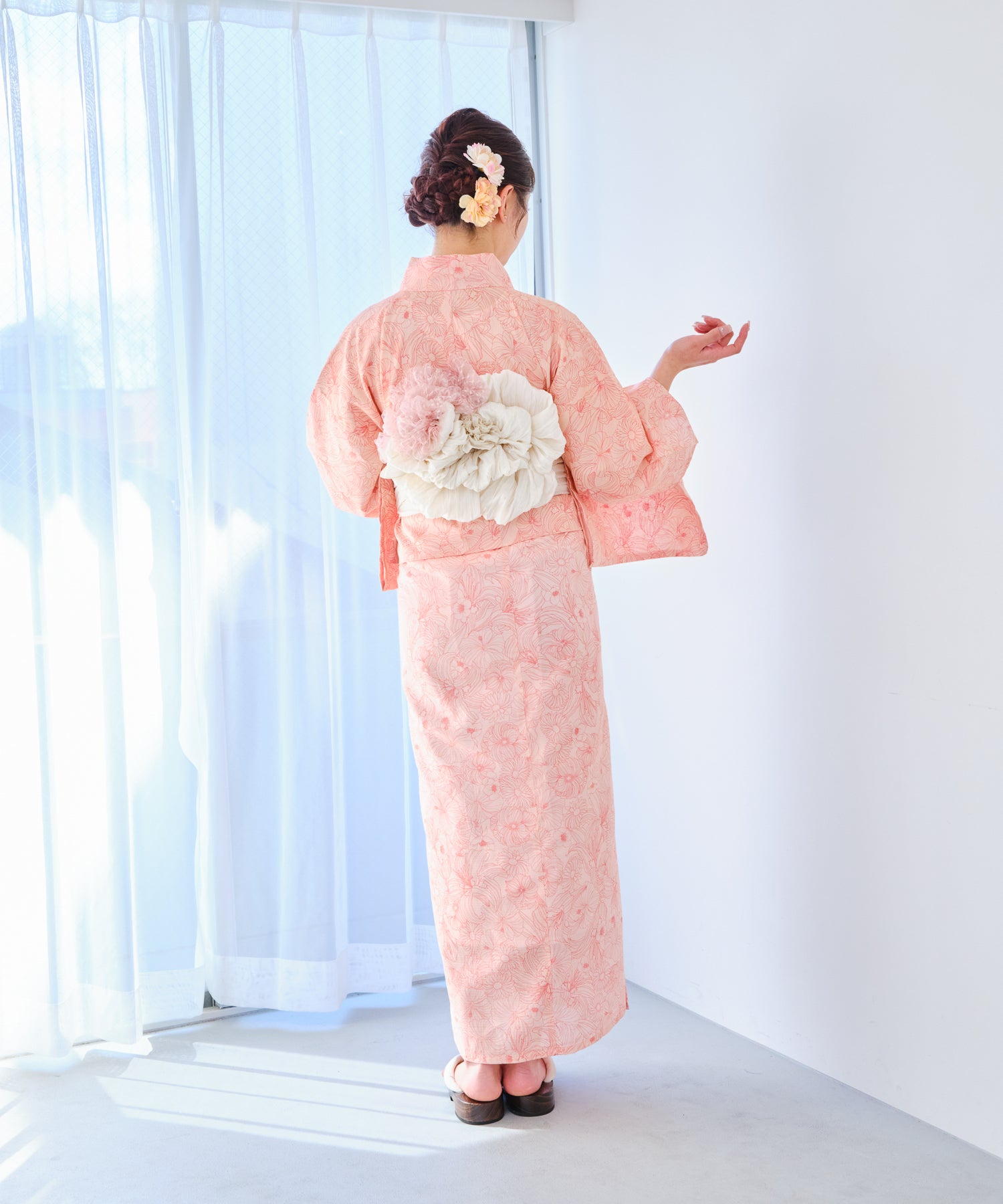 [浴衣一式] 珊瑚色の花畑